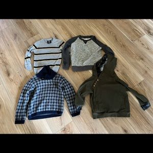 Lot of 4 Boys Sweaters - Size 5